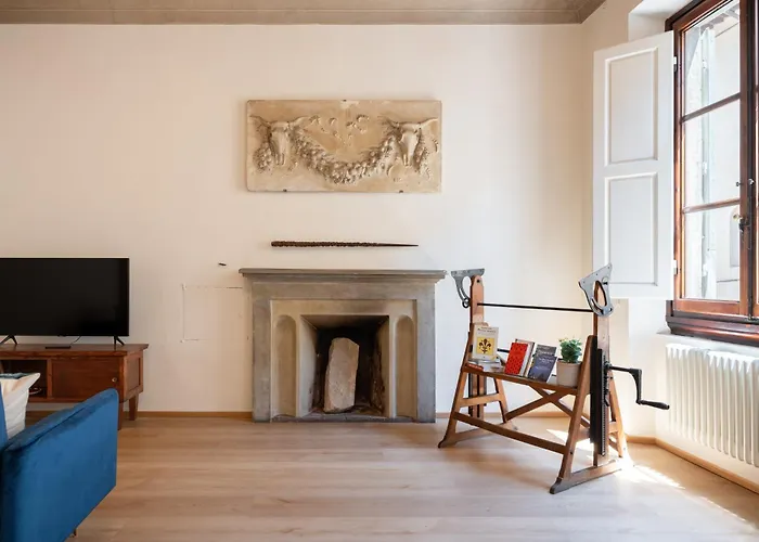 Keys Of Italy - Reparata Big 13 - 2 Bedrooms Florentine House Apartment *