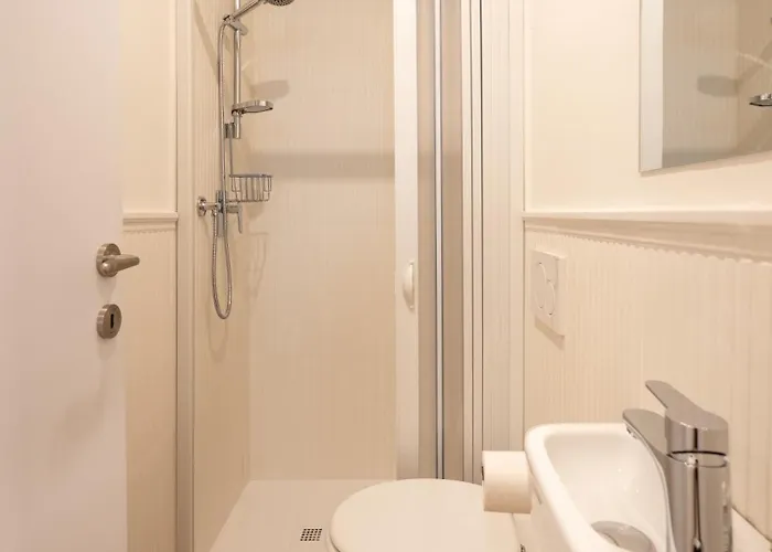 Keys Of Italy - Reparata Big 13 - 2 Bedrooms Florentine House Florenz